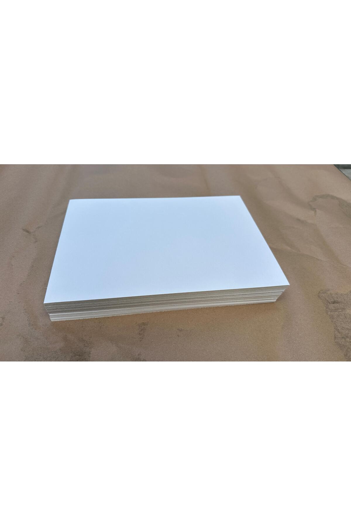 220 Gr. Amerikan Bristol Kağıt Karton 21x29,7 A4 Ebatında 100 Adet (0,18 KG)