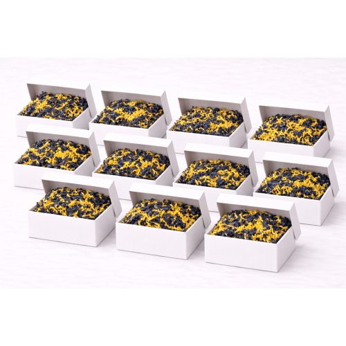 Beyaz Karton Takı Kutusu 9,5×9,5×2 cm – Kapaklı Model | 10 Adet + Taraftar Sarı/Lacivert Kırpıklı